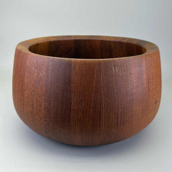 Vintage Danish Large Teak Bowl - Picture 1 of 9